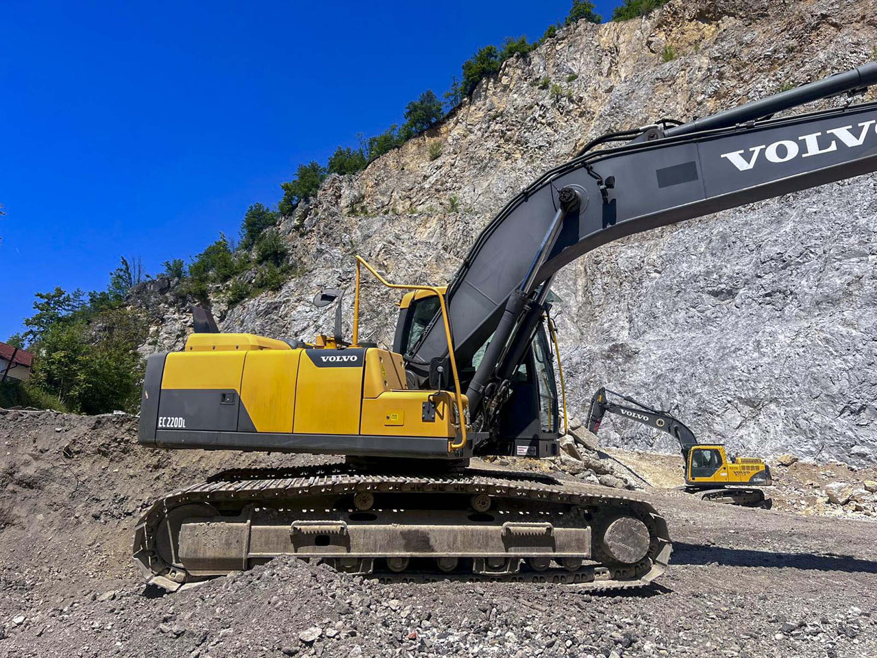 VOLVO EC220D - Ekskavator perayap: gambar 5 VOLVO EC220D - Ekskavator perayap: gambar 5