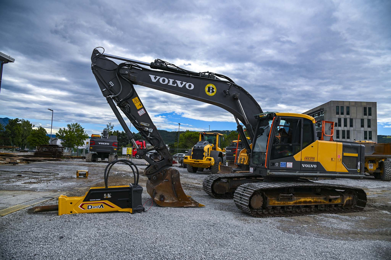 VOLVO EC220EL - Ekskavator perayap: gambar 5 VOLVO EC220EL - Ekskavator perayap: gambar 5
