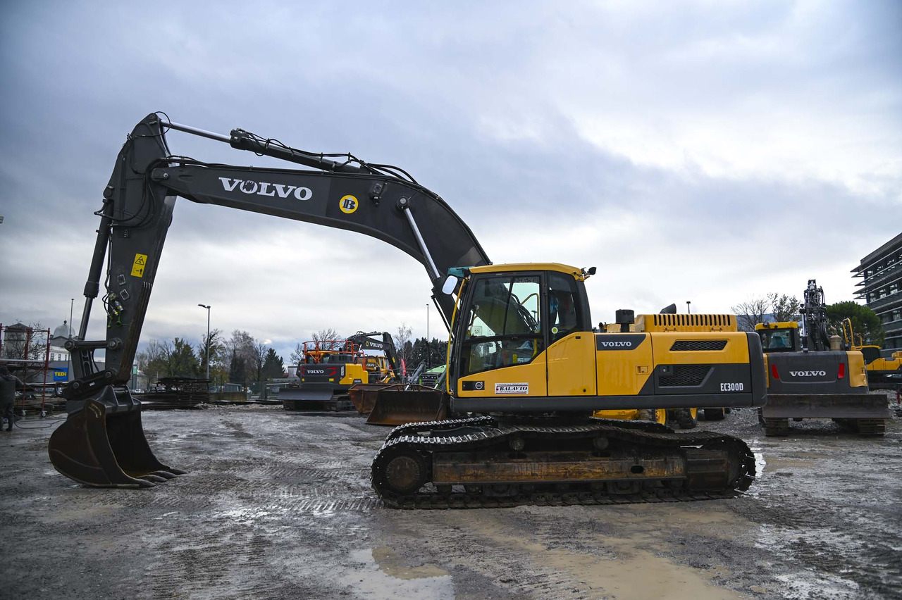 VOLVO EC300DNL - Ekskavator perayap: gambar 2 VOLVO EC300DNL - Ekskavator perayap: gambar 2