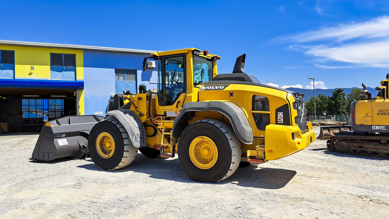 VOLVO L120H - Wheel loader: gambar 4 VOLVO L120H - Wheel loader: gambar 4