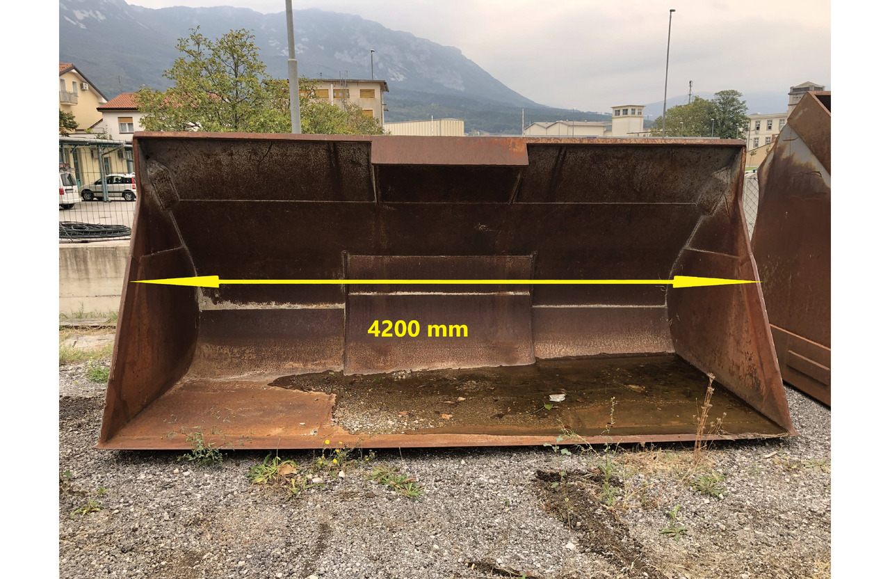 Verachtert loader bucket 4200 mm Volvo - Ember loader: gambar 1 Verachtert loader bucket 4200 mm Volvo - Ember loader: gambar 1