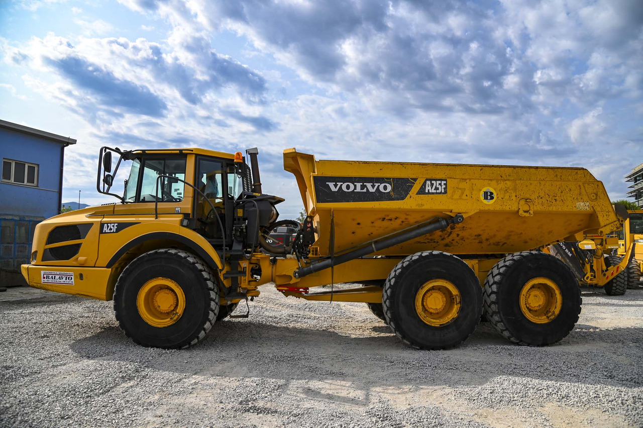 Volvo A25F - Tempat sampah artikulasi: gambar 3 Volvo A25F - Tempat sampah artikulasi: gambar 3
