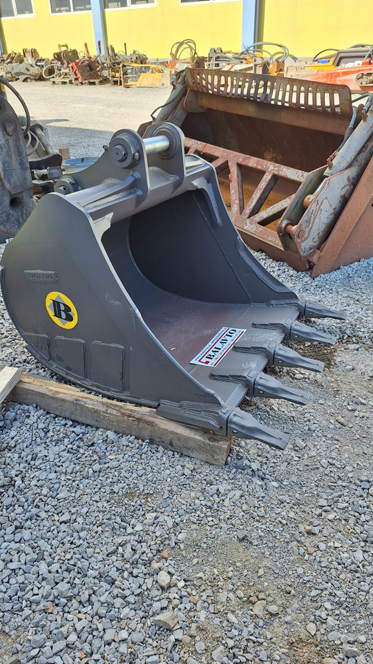 Volvo digging bucket 1200 mm UNI65 - Ember ekskavator untuk Ekskavator: gambar 4 Volvo digging bucket 1200 mm UNI65 - Ember ekskavator untuk Ekskavator: gambar 4
