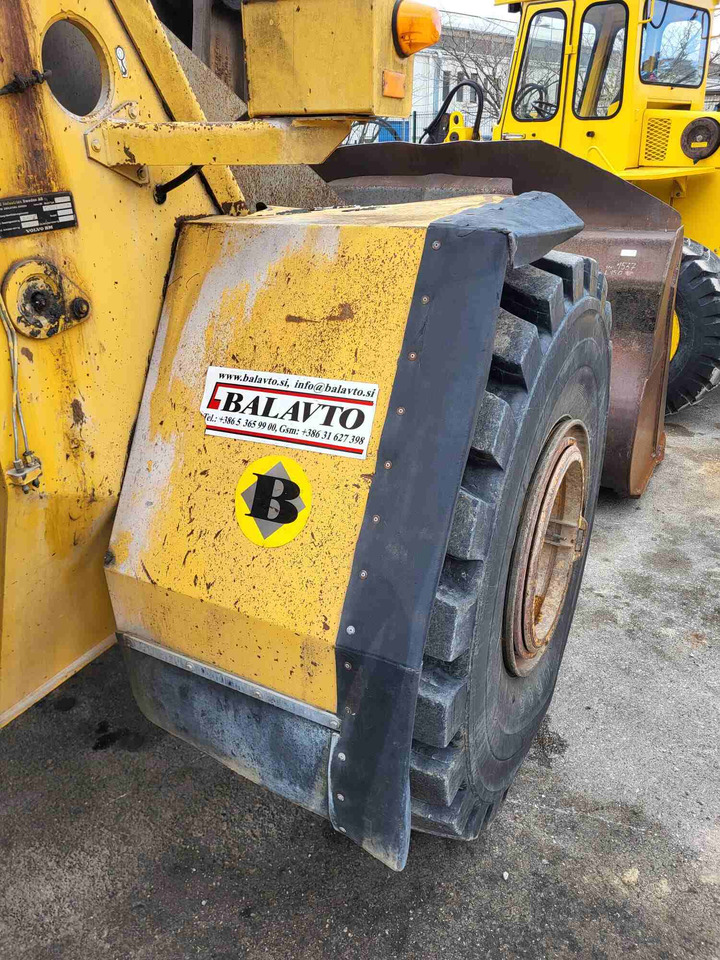 Volvo front fenders - Spatbor untuk Loader konstruksi: gambar 2 Volvo front fenders - Spatbor untuk Loader konstruksi: gambar 2