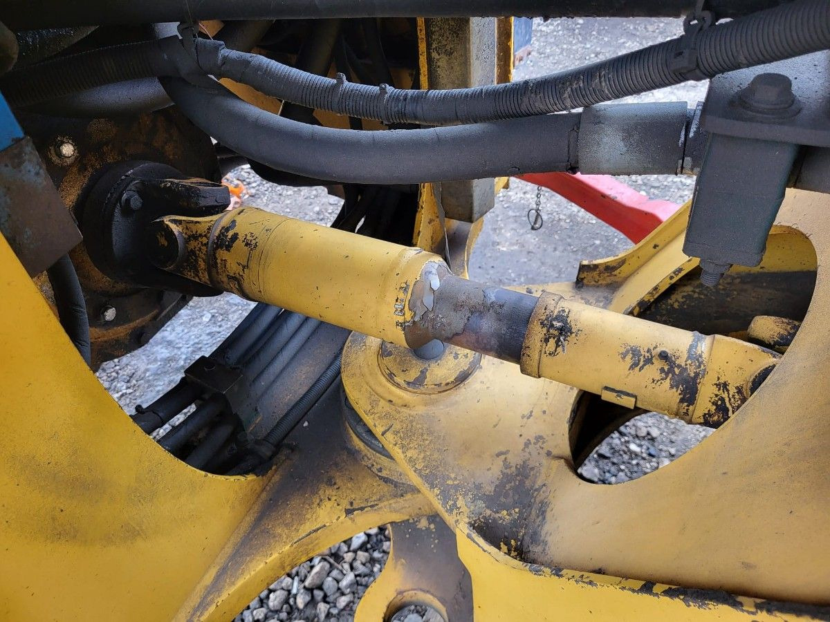 Volvo propeller shaft - Poros baling-baling untuk Loader konstruksi: gambar 1 Volvo propeller shaft - Poros baling-baling untuk Loader konstruksi: gambar 1