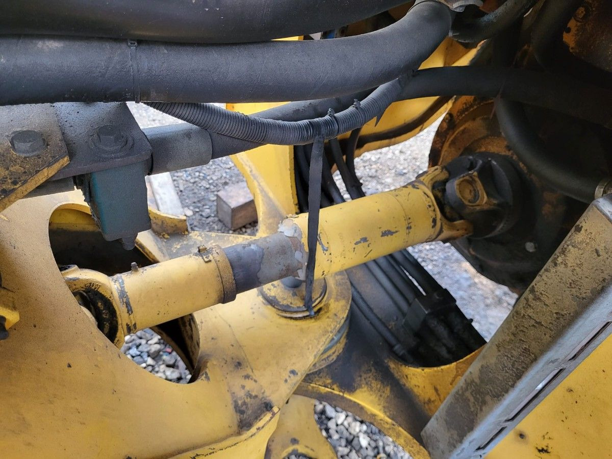 Volvo propeller shaft - Poros baling-baling untuk Loader konstruksi: gambar 2 Volvo propeller shaft - Poros baling-baling untuk Loader konstruksi: gambar 2