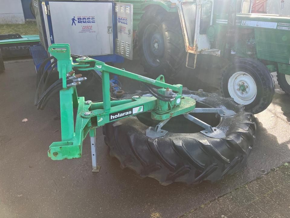 Futterkehrreifen Holaras octo 1500 hydro. Futterbeischieber - Peralatan ternak: gambar 1 Futterkehrreifen Holaras octo 1500 hydro. Futterbeischieber - Peralatan ternak: gambar 1