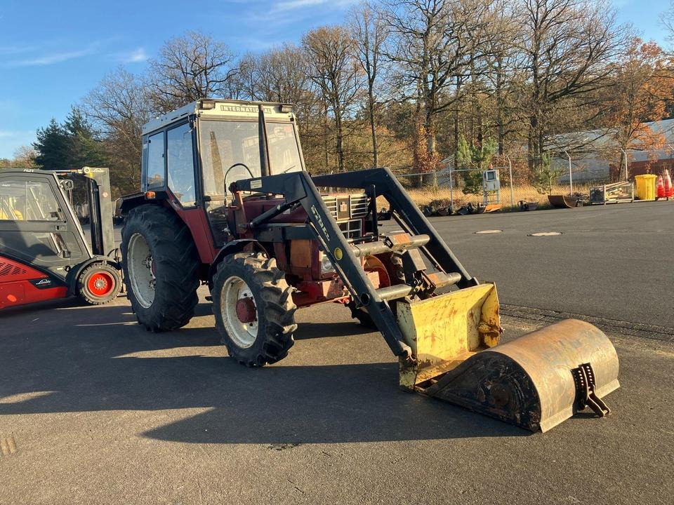 IHC 744 AS Allrad Frontlader Bastlerfahrzeug Sammlerstück Traktor - Traktor: gambar 1 IHC 744 AS Allrad Frontlader Bastlerfahrzeug Sammlerstück Traktor - Traktor: gambar 1