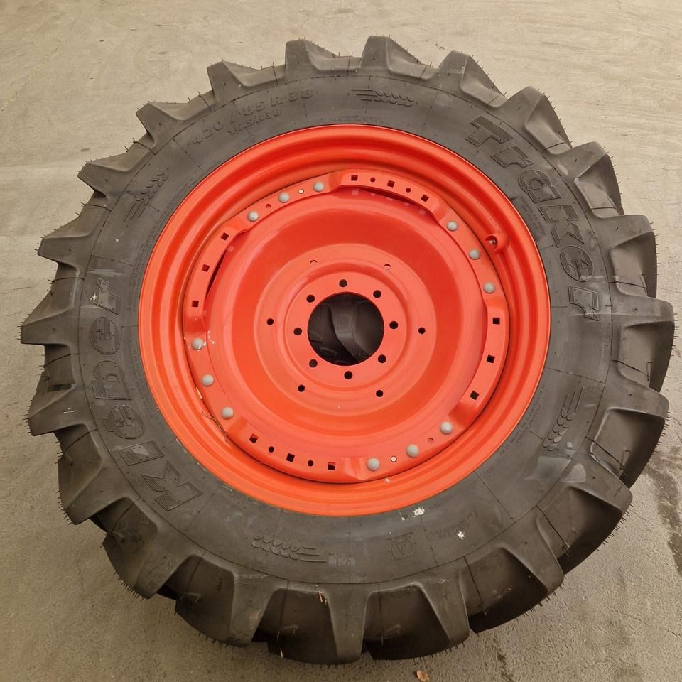 Kleber Reifen Räder 420/85R38 Traker 144A8 141B - Roda/ Ban: gambar 1 Kleber Reifen Räder 420/85R38 Traker 144A8 141B - Roda/ Ban: gambar 1