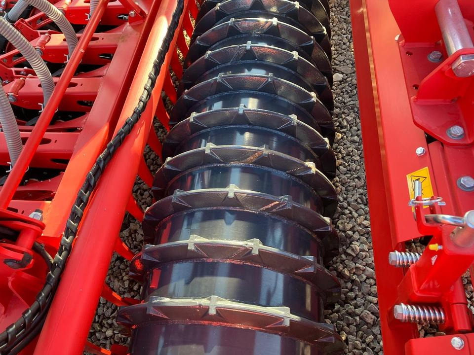 Kverneland Drillkombination E-Drill und S-Serie 3,00m - Menggabungkan bor benih: gambar 5 Kverneland Drillkombination E-Drill und S-Serie 3,00m - Menggabungkan bor benih: gambar 5
