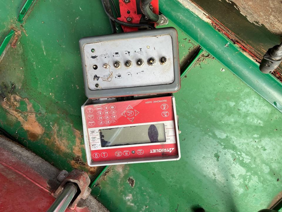 Trioliet Futtermischwagen Solomix 2 20 VLHT - Mixer-pengumpan: gambar 5 Trioliet Futtermischwagen Solomix 2 20 VLHT - Mixer-pengumpan: gambar 5