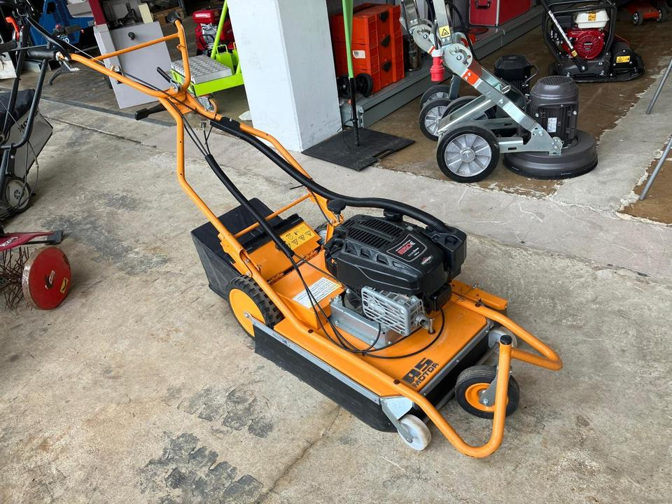 Wildkrautbürste AS 50 Weed Hex Unkrautbürste - Peralatan kebun: gambar 1 Wildkrautbürste AS 50 Weed Hex Unkrautbürste - Peralatan kebun: gambar 1