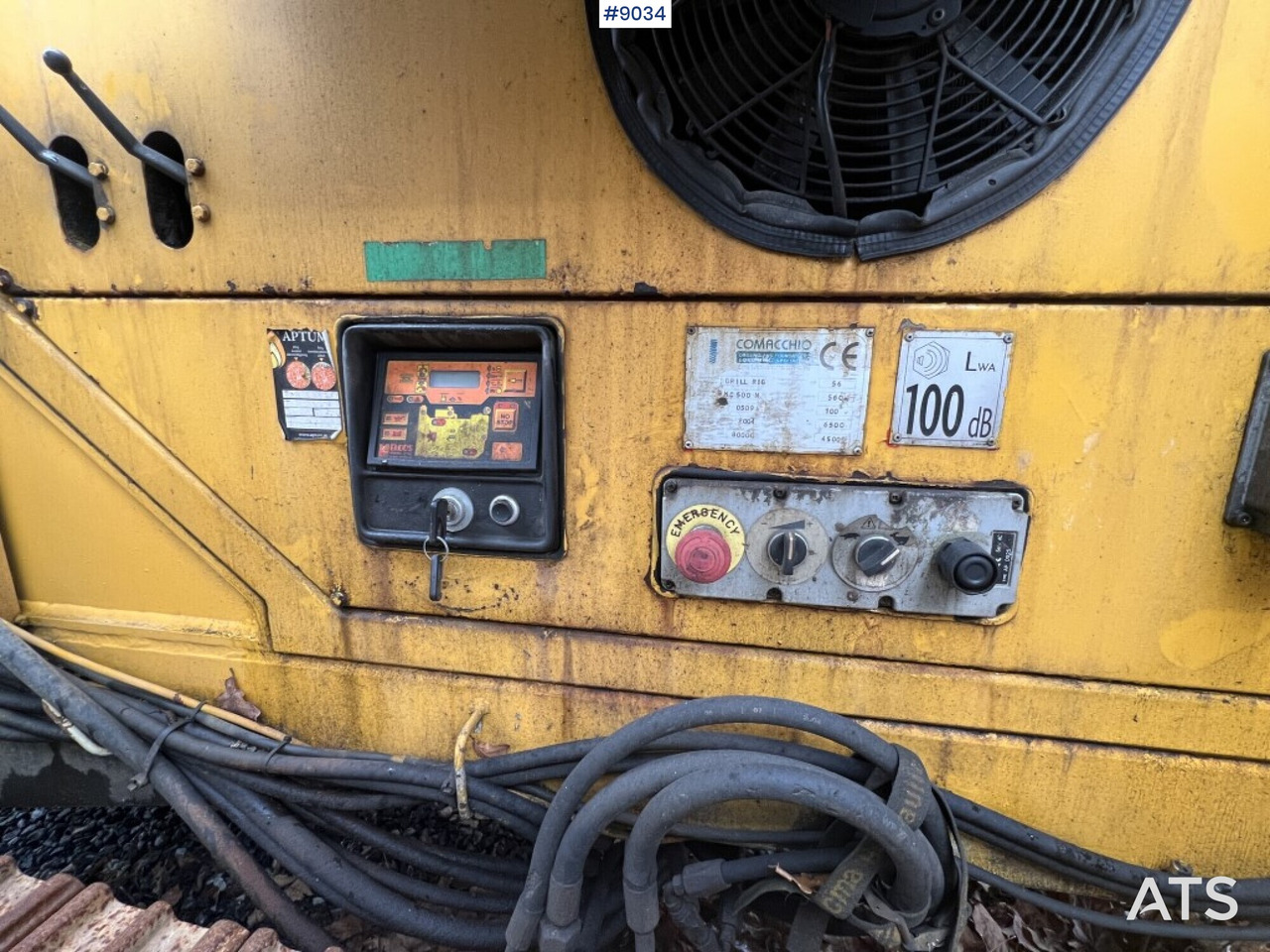 Comacchio Drill Rig MC 500 N (VIDEO) - Anjungan pengeboran: gambar 4 Comacchio Drill Rig MC 500 N (VIDEO) - Anjungan pengeboran: gambar 4