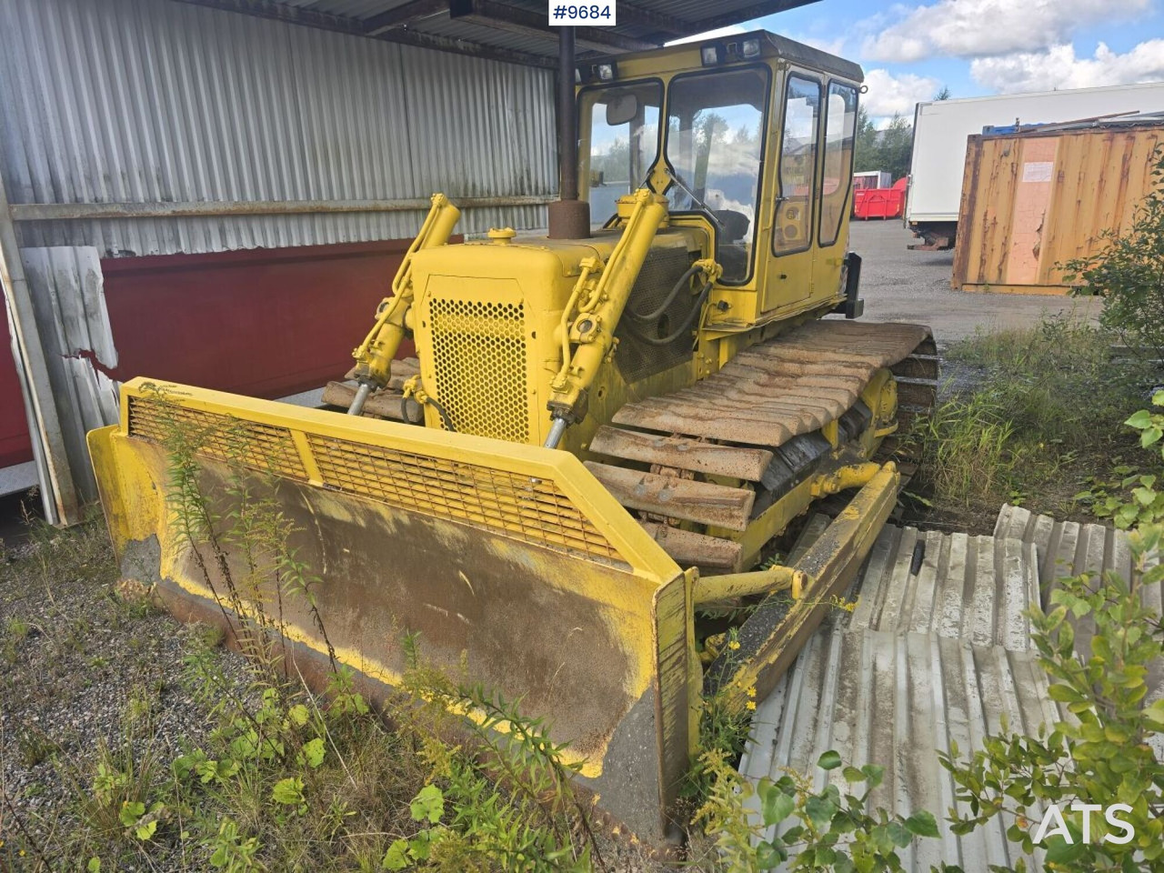 Crawler dozer CAT D4D LGP - Bulldozer: gambar 1 Crawler dozer CAT D4D LGP - Bulldozer: gambar 1