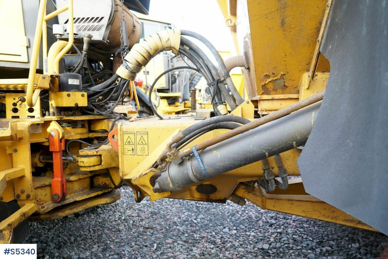 Tempat sampah DUMPER Volvo A40D 6x6: gambar 15 Tempat sampah DUMPER Volvo A40D 6x6: gambar 15