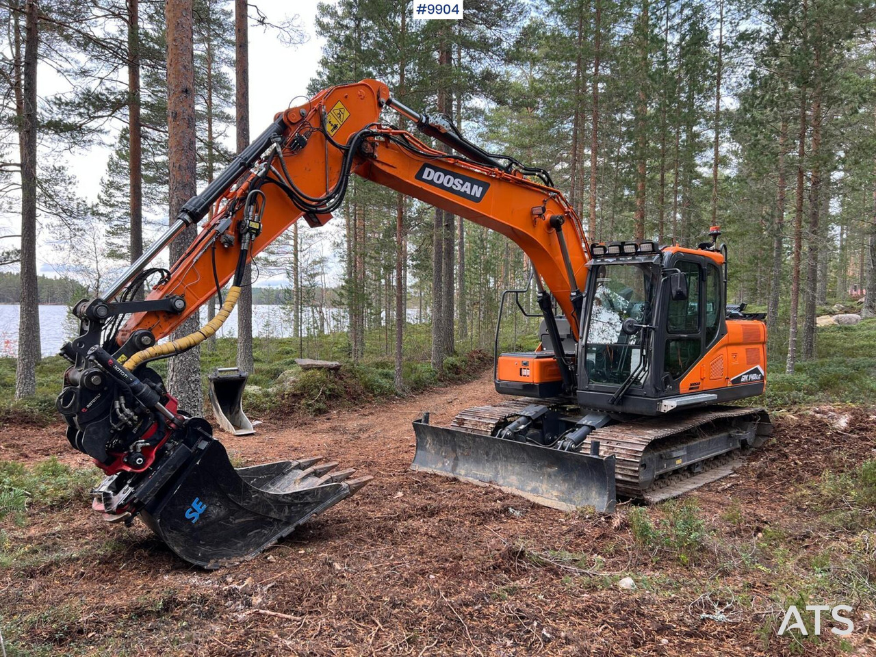 Doosan DX140LC-7 Excavator with rotor and equipments - Ekskavator perayap: gambar 1 Doosan DX140LC-7 Excavator with rotor and equipments - Ekskavator perayap: gambar 1