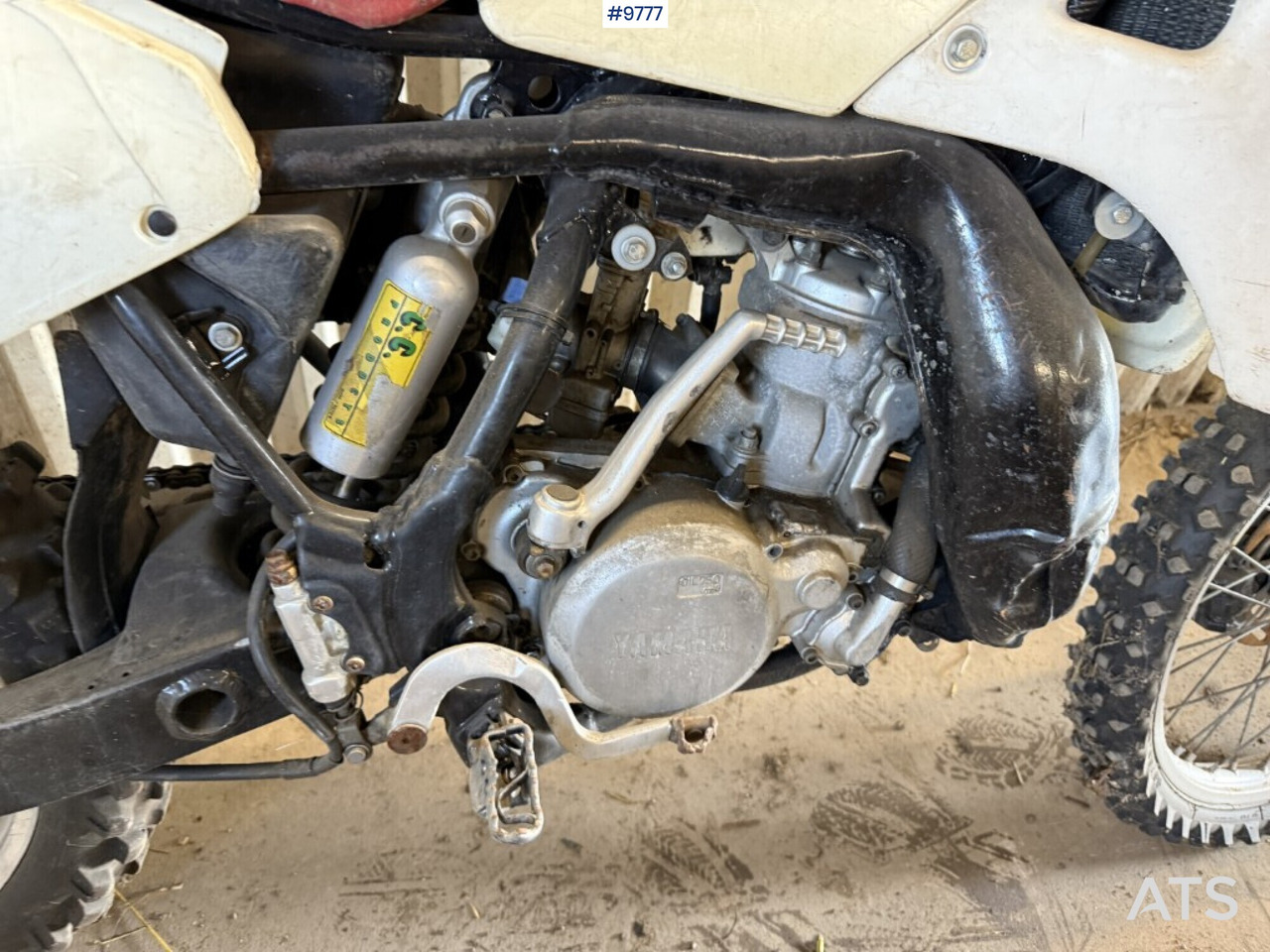 Enduro-tuned Yamaha YZ250 Rep. object - Sepeda motor: gambar 3 Enduro-tuned Yamaha YZ250 Rep. object - Sepeda motor: gambar 3
