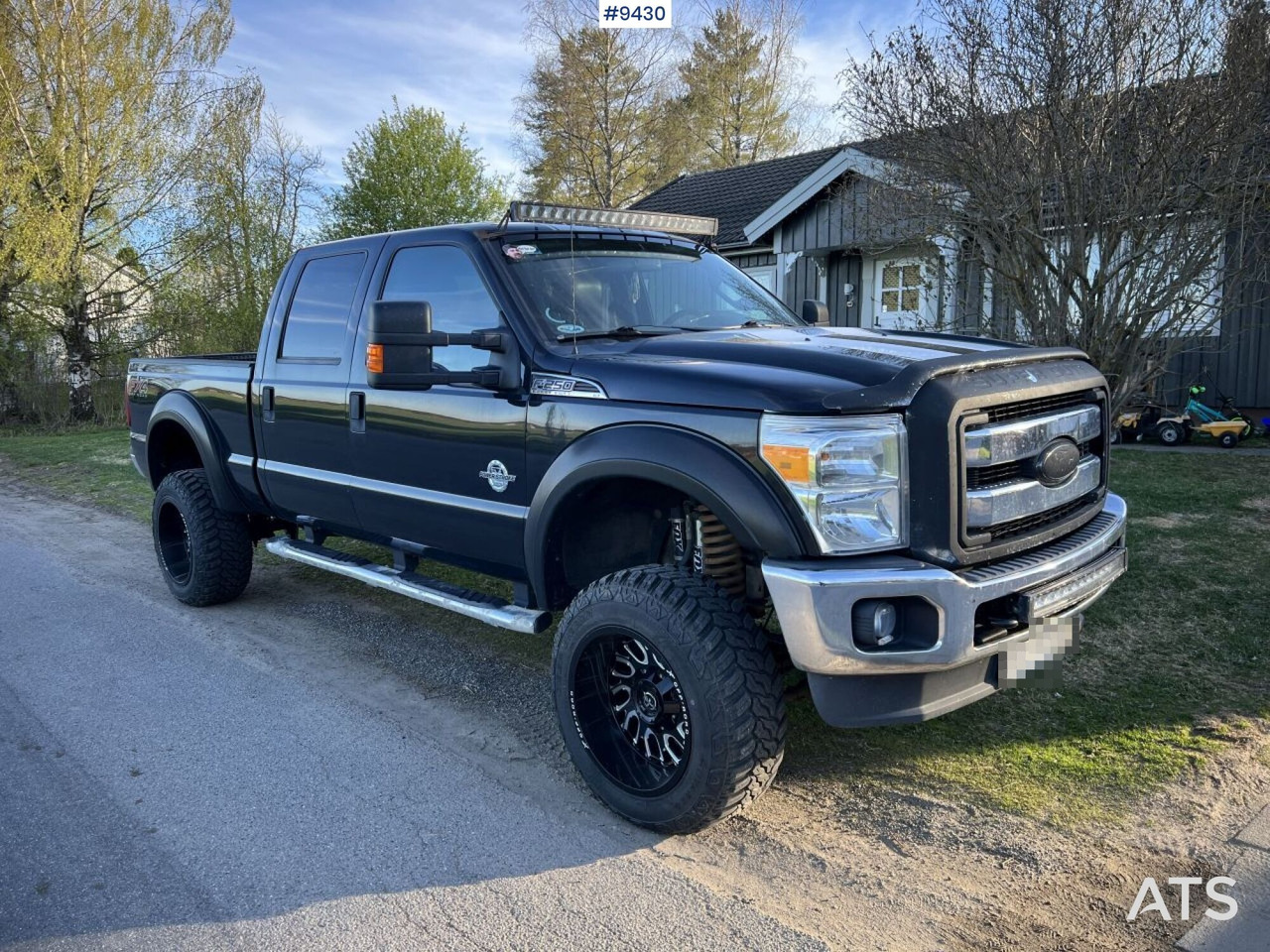 FORD F250 with sleddeck - C-REGGAD - Truk pikap: gambar 1 FORD F250 with sleddeck - C-REGGAD - Truk pikap: gambar 1