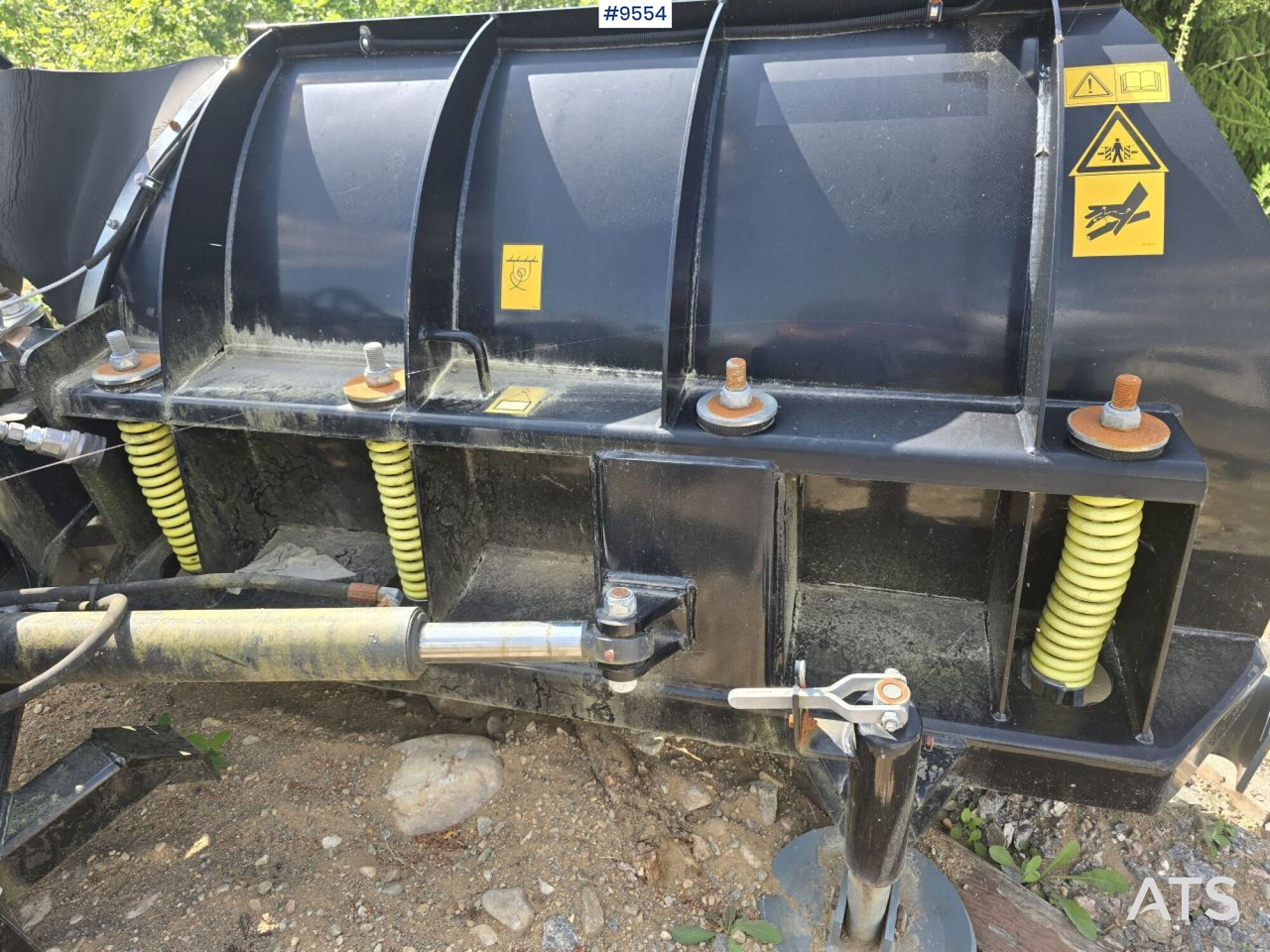 Folding plow Schmidt VP 360 - Pisau: gambar 4 Folding plow Schmidt VP 360 - Pisau: gambar 4