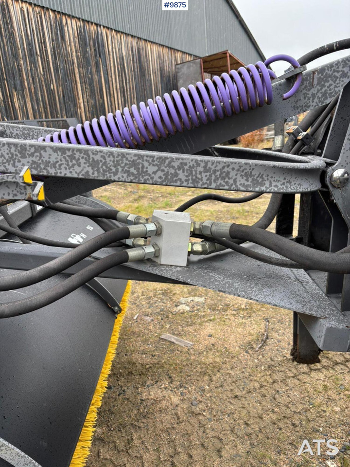 Holms Sweeper Large BM - Sapu: gambar 4 Holms Sweeper Large BM - Sapu: gambar 4