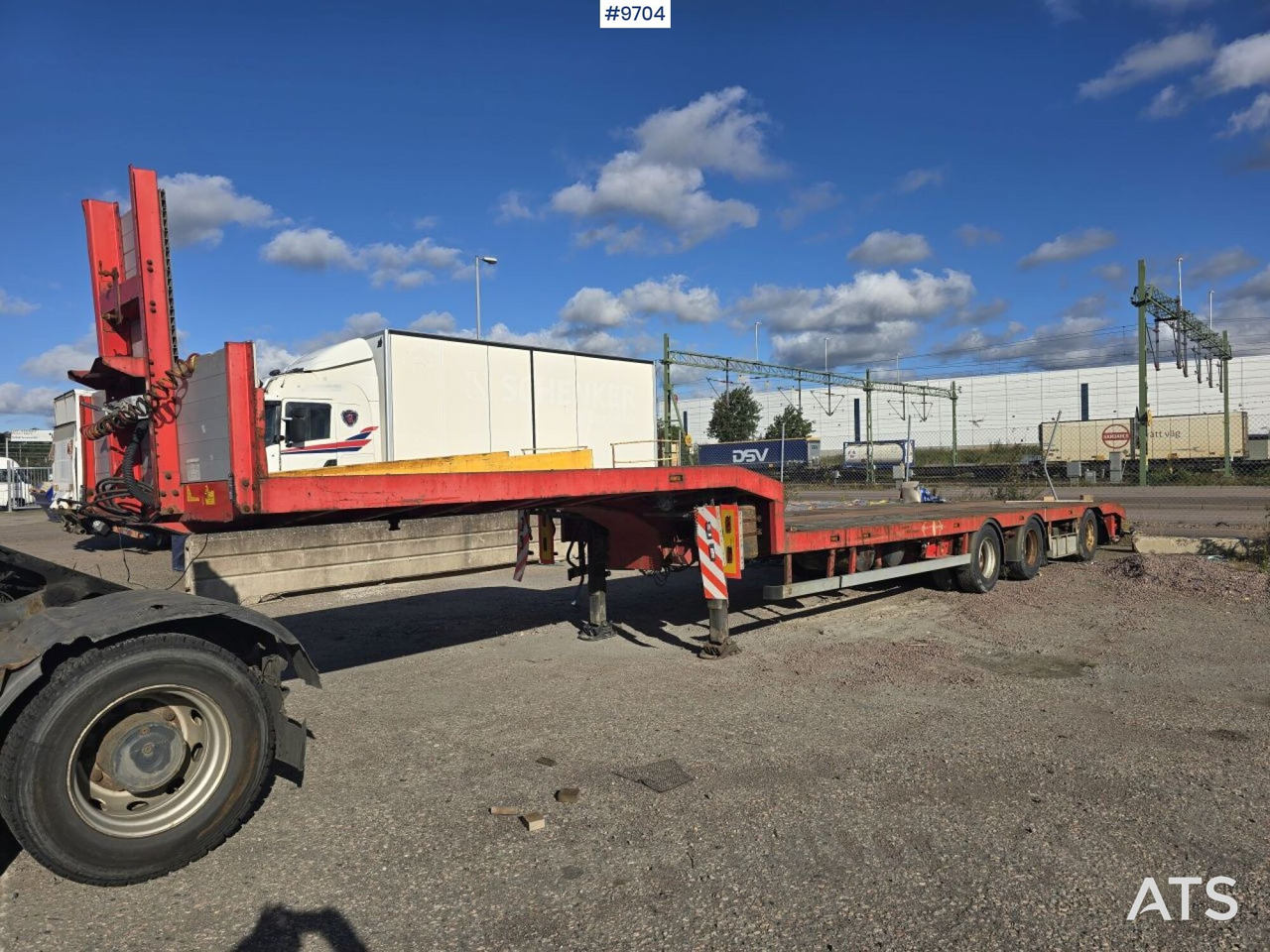 Jumbotrailer HRD NTG - Semi-trailer low bed: gambar 2 Jumbotrailer HRD NTG - Semi-trailer low bed: gambar 2