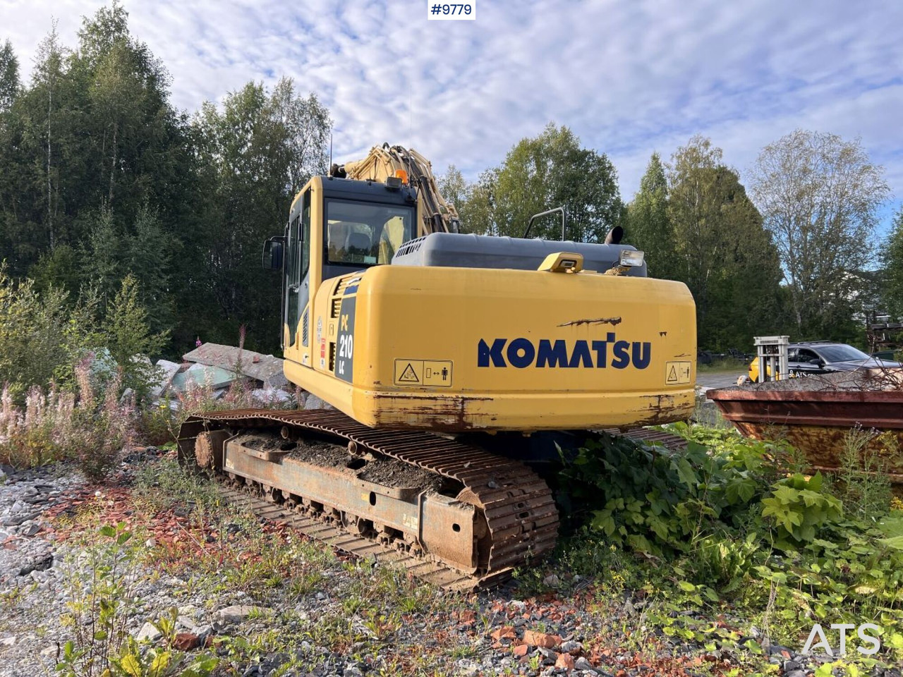 KOMATSU PC210LC-8 Excavator with buckets - Ekskavator perayap: gambar 5 KOMATSU PC210LC-8 Excavator with buckets - Ekskavator perayap: gambar 5