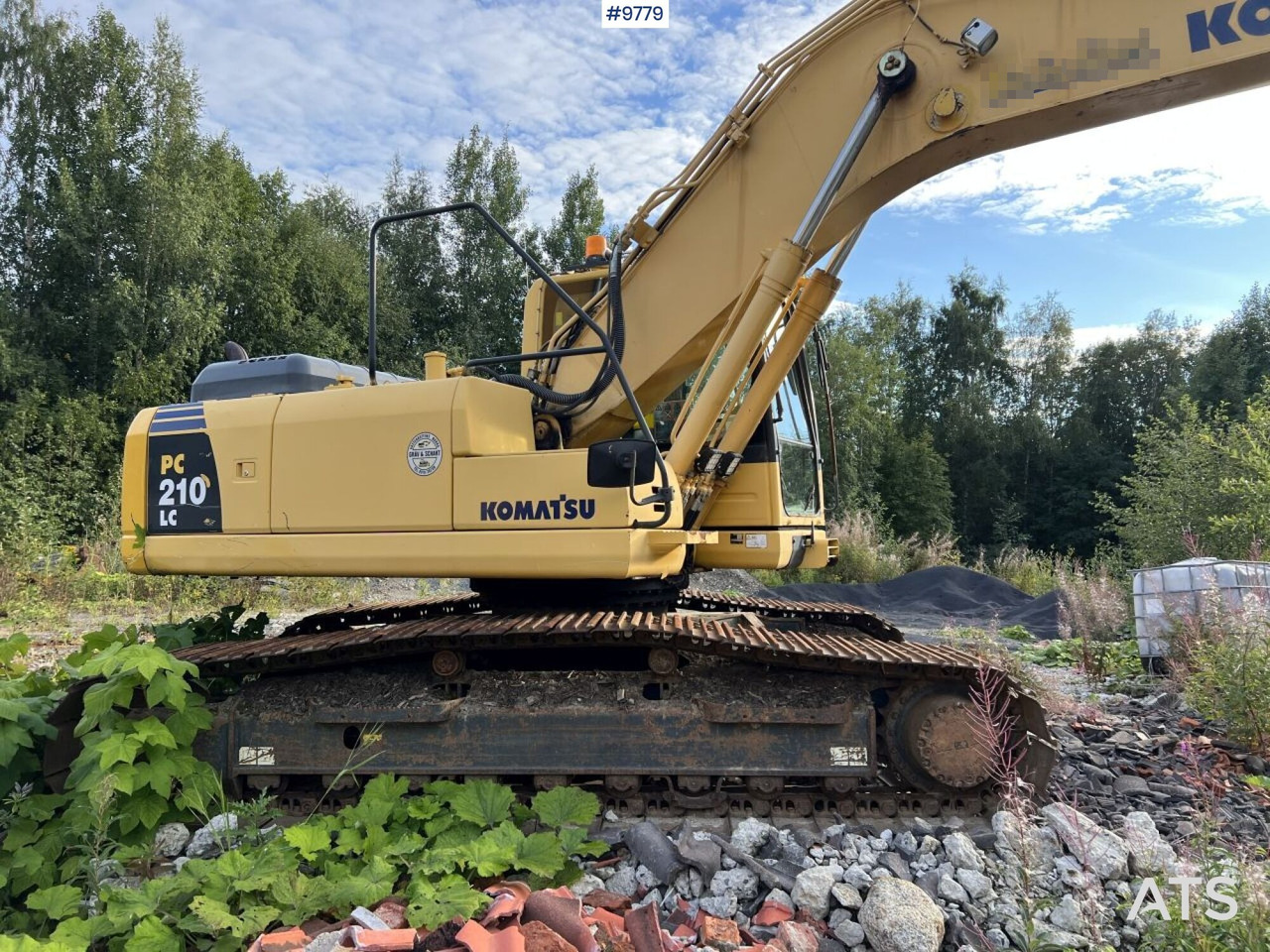 KOMATSU PC210LC-8 Excavator with buckets - Ekskavator perayap: gambar 4 KOMATSU PC210LC-8 Excavator with buckets - Ekskavator perayap: gambar 4