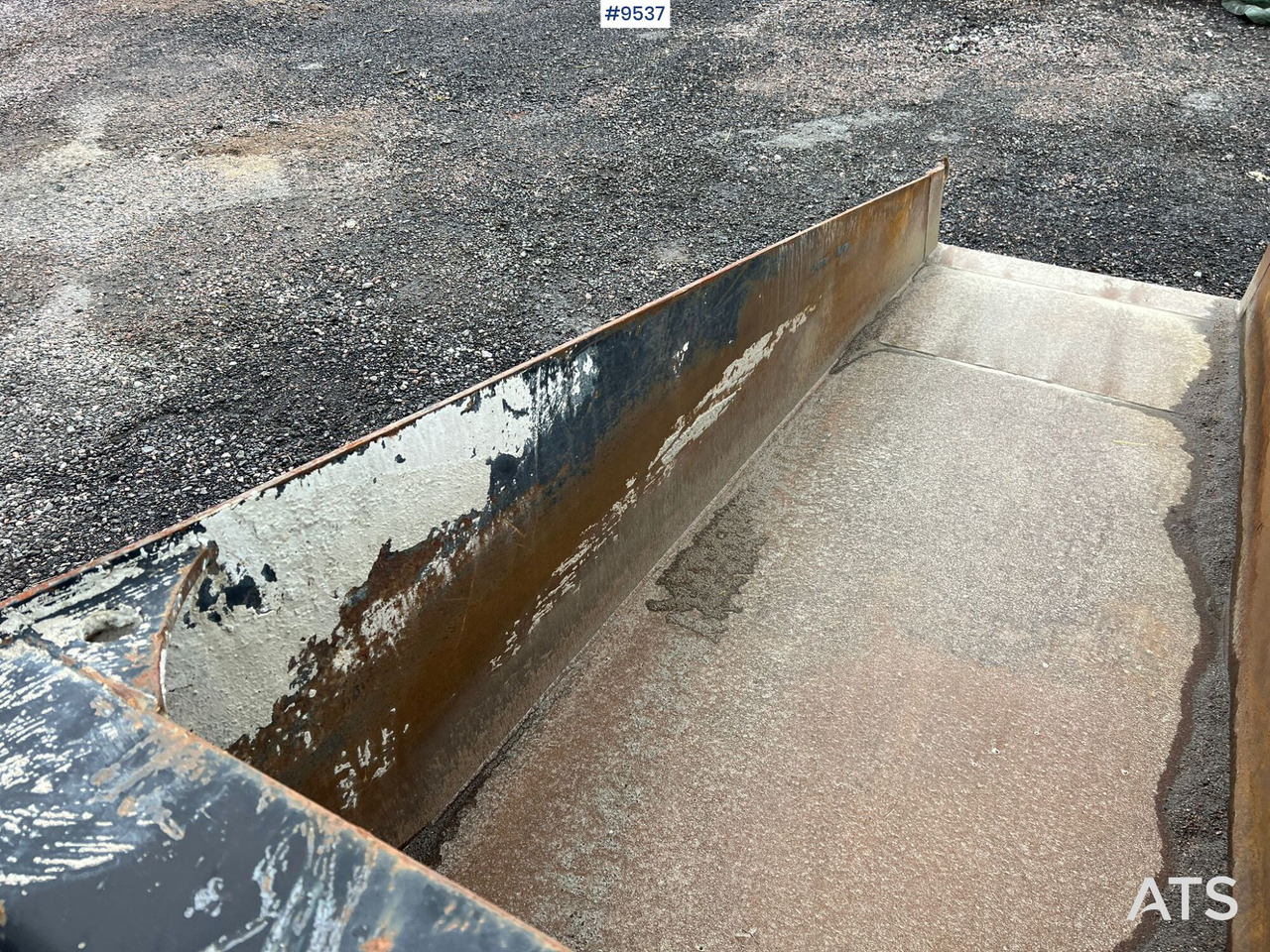 LS Refilling bucket - Stora BM - Ember loader: gambar 5 LS Refilling bucket - Stora BM - Ember loader: gambar 5