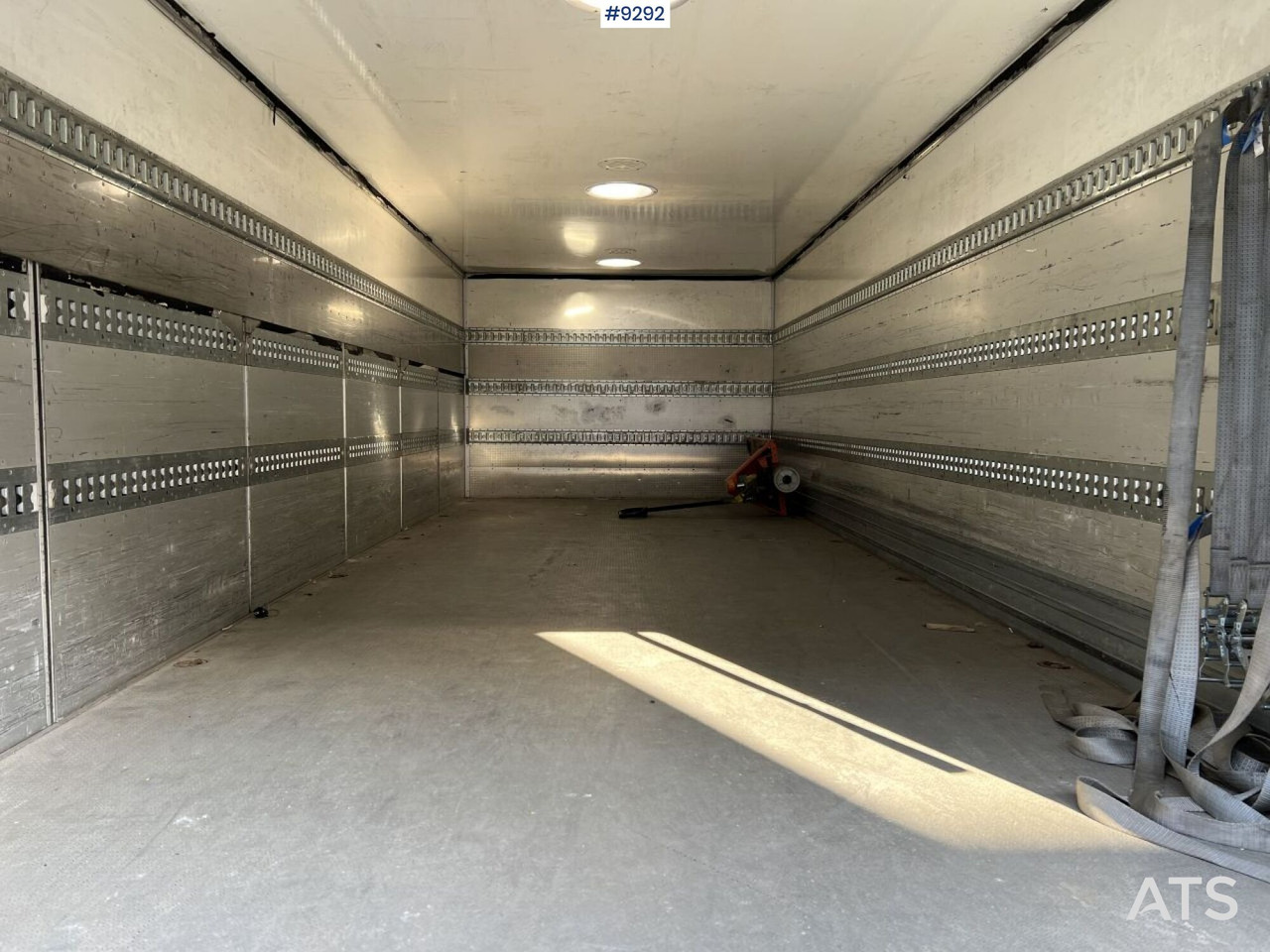 Truk box MAN TGM 26.340 6X2 Box truck: gambar 7 Truk box MAN TGM 26.340 6X2 Box truck: gambar 7