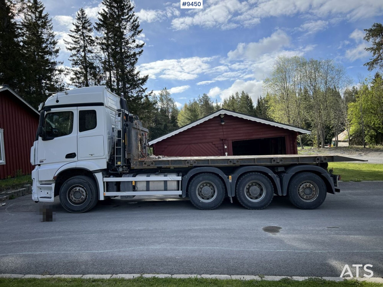 Mercedes Benz Arocs 3251 Tridem Hooklift, flatbed and concrete rotator - Hook lift: gambar 3 Mercedes Benz Arocs 3251 Tridem Hooklift, flatbed and concrete rotator - Hook lift: gambar 3