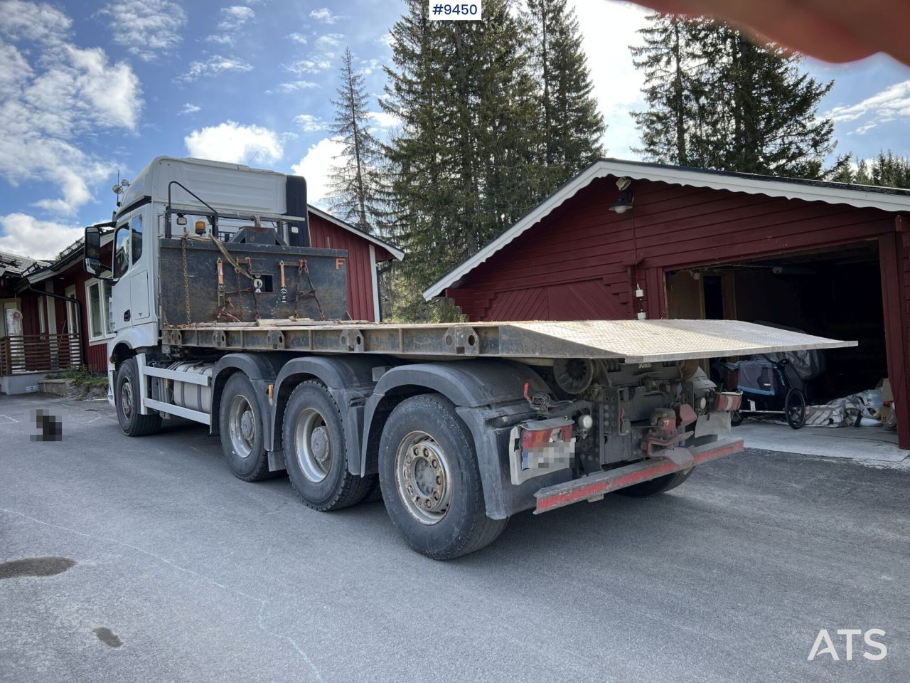 Mercedes Benz Arocs 3251 Tridem Hooklift, flatbed and concrete rotator - Hook lift: gambar 4 Mercedes Benz Arocs 3251 Tridem Hooklift, flatbed and concrete rotator - Hook lift: gambar 4