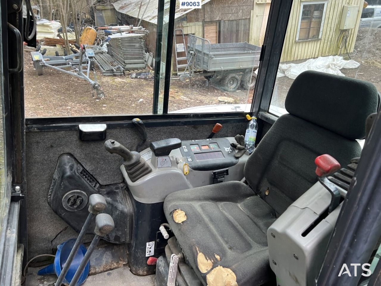 Mini Excavator Bobcat 334 (VIDEO) - Ekskavator mini: gambar 4 Mini Excavator Bobcat 334 (VIDEO) - Ekskavator mini: gambar 4