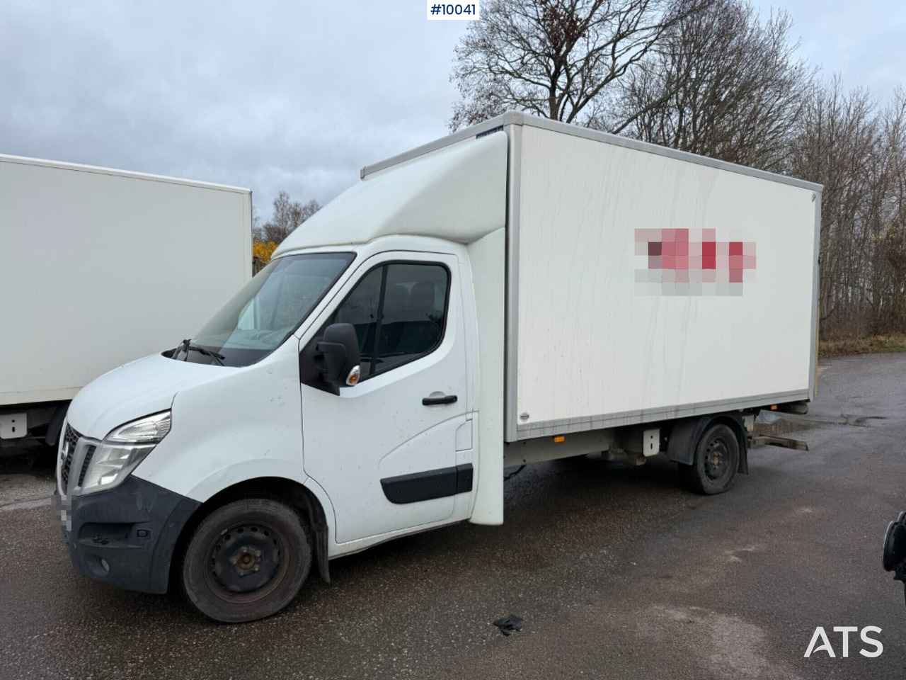 Nissan NV 400 with tail lift - Van box: gambar 4 Nissan NV 400 with tail lift - Van box: gambar 4