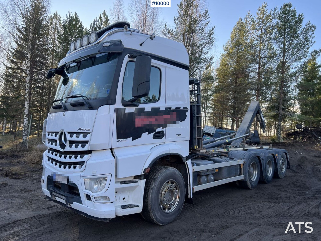 MERCEDES-BENZ AROCS 3251 Hook Truck with tridem body - Peralatan lainnya: gambar 1 MERCEDES-BENZ AROCS 3251 Hook Truck with tridem body - Peralatan lainnya: gambar 1