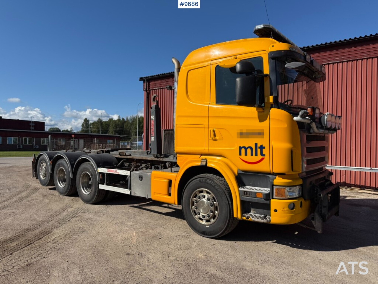 Scania G440 8X4 Lastväxlare plog och saltutrustad Rep.objekt - Hook lift: gambar 2 Scania G440 8X4 Lastväxlare plog och saltutrustad Rep.objekt - Hook lift: gambar 2