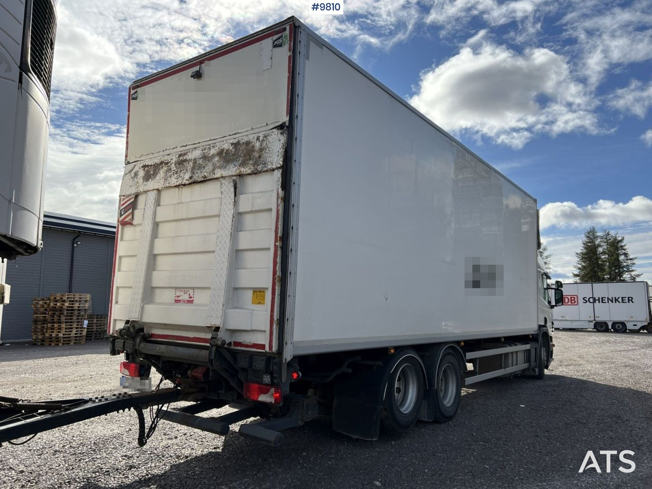 Scania P400 Box truck with tail lift - Truk box: gambar 3 Scania P400 Box truck with tail lift - Truk box: gambar 3
