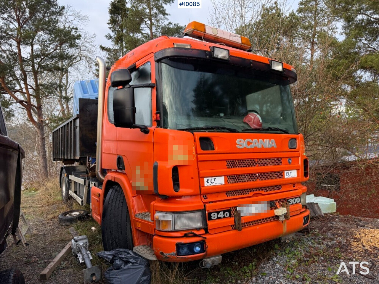 Scania P94G 300 Crane truck with flatbed Rep. object - Hook lift, Truk derek: gambar 1 Scania P94G 300 Crane truck with flatbed Rep. object - Hook lift, Truk derek: gambar 1