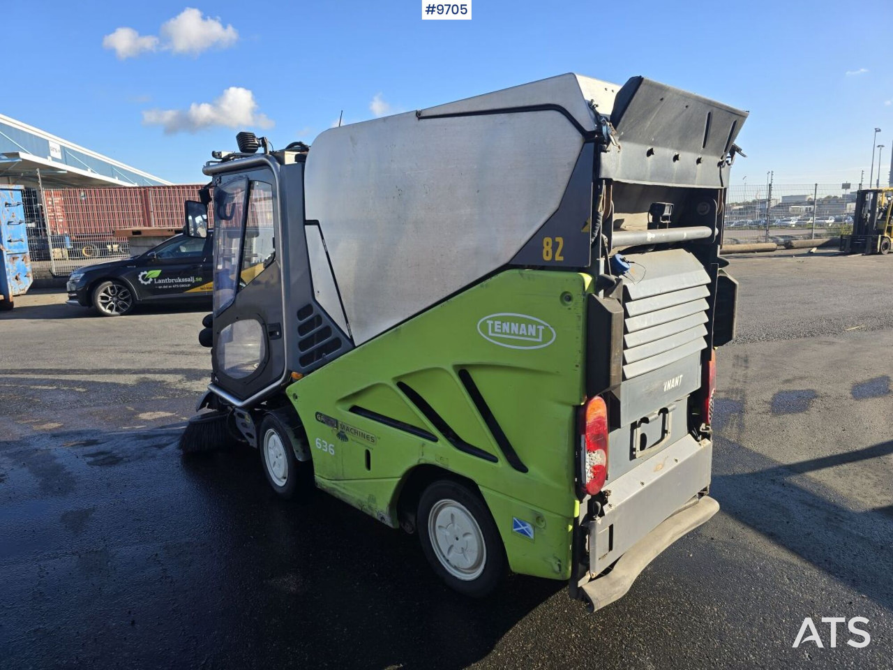 Sweeper - Tennant 636 (SEE VIDEO) - Penyapu jalan: gambar 4 Sweeper - Tennant 636 (SEE VIDEO) - Penyapu jalan: gambar 4