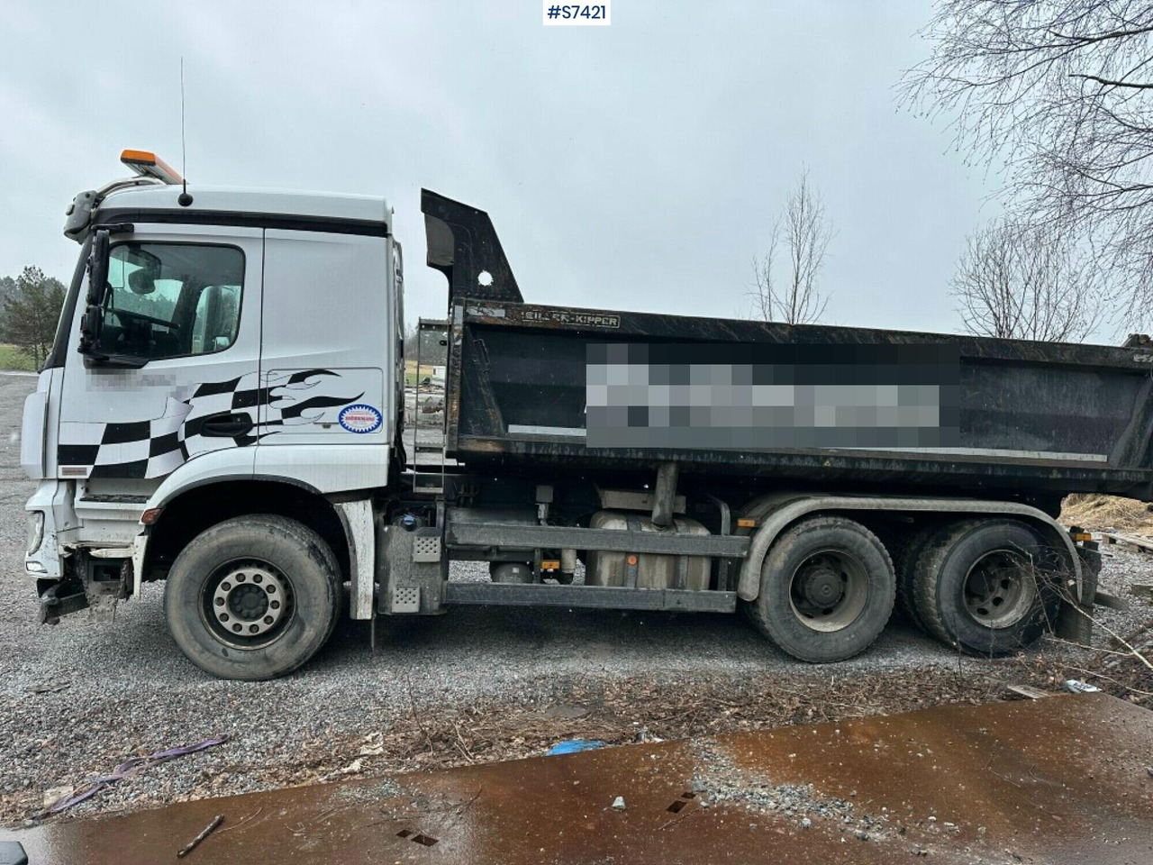 TIPPER TRUCK, MERCEDES-BENZ AROCS - Truk jungkit: gambar 2 TIPPER TRUCK, MERCEDES-BENZ AROCS - Truk jungkit: gambar 2