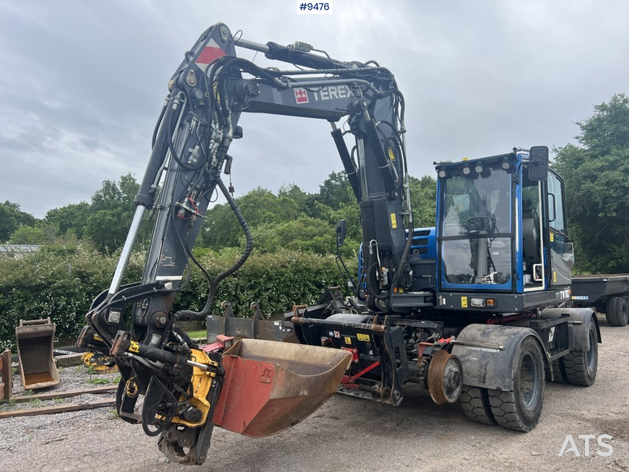 Terex TW 110 Railway machine (VIDEO) - Ekskavator roda: gambar 1 Terex TW 110 Railway machine (VIDEO) - Ekskavator roda: gambar 1