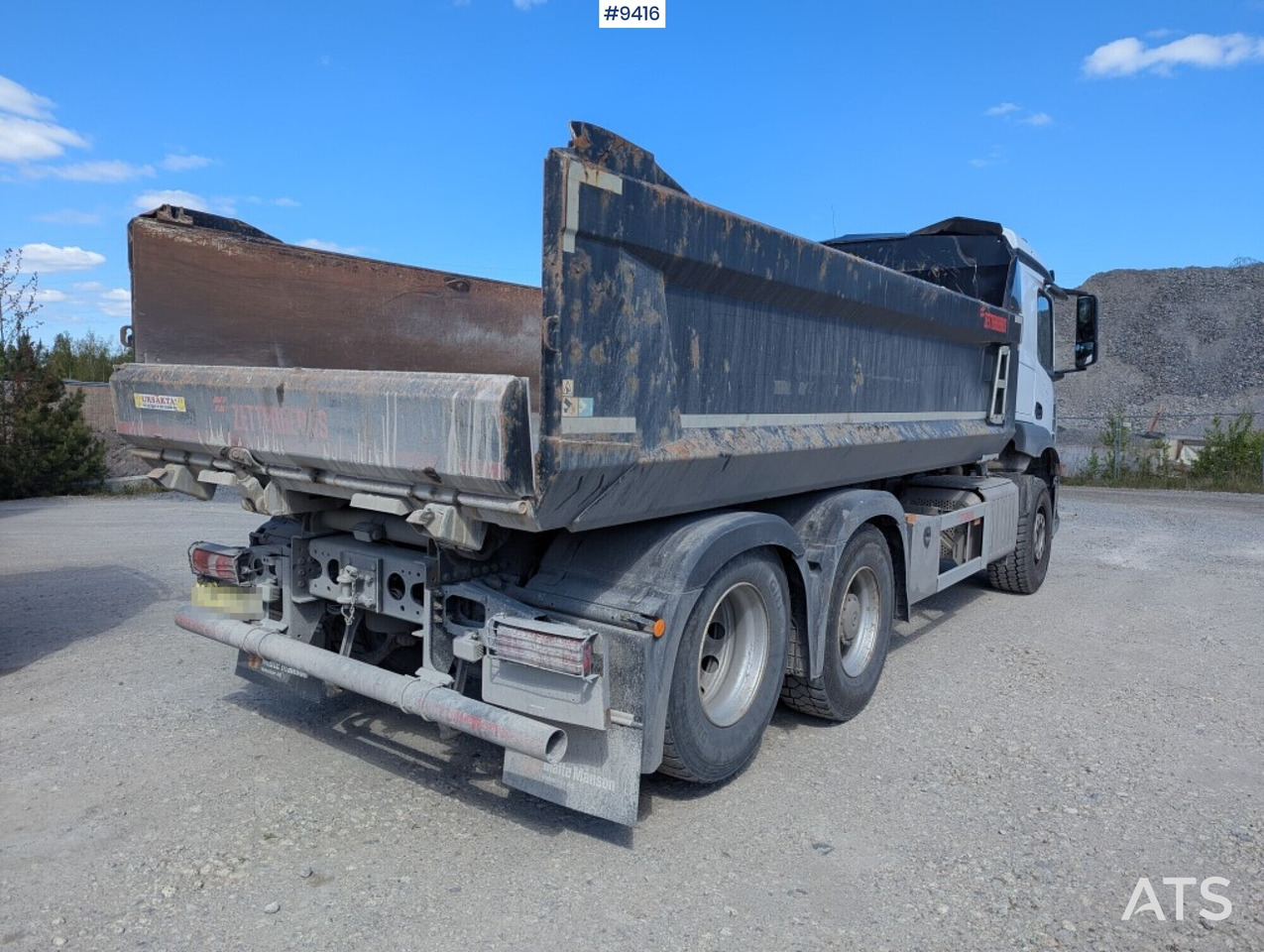 Tipper Truck Mercedes-Benz Arocs 6X2 - Truk jungkit: gambar 4 Tipper Truck Mercedes-Benz Arocs 6X2 - Truk jungkit: gambar 4