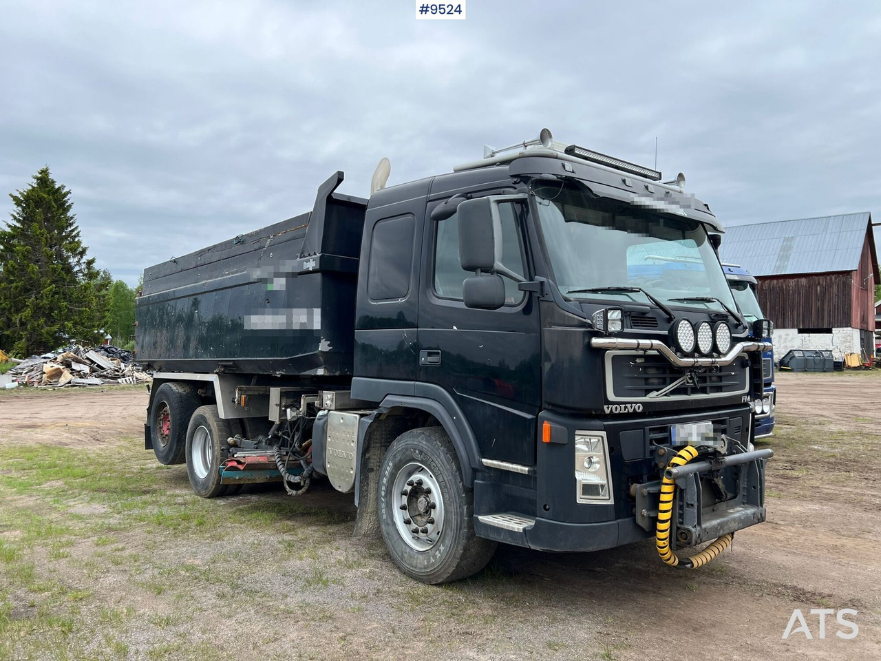 Tipper Truck Volvo FM 400 6x2 - Truk jungkit: gambar 1 Tipper Truck Volvo FM 400 6x2 - Truk jungkit: gambar 1