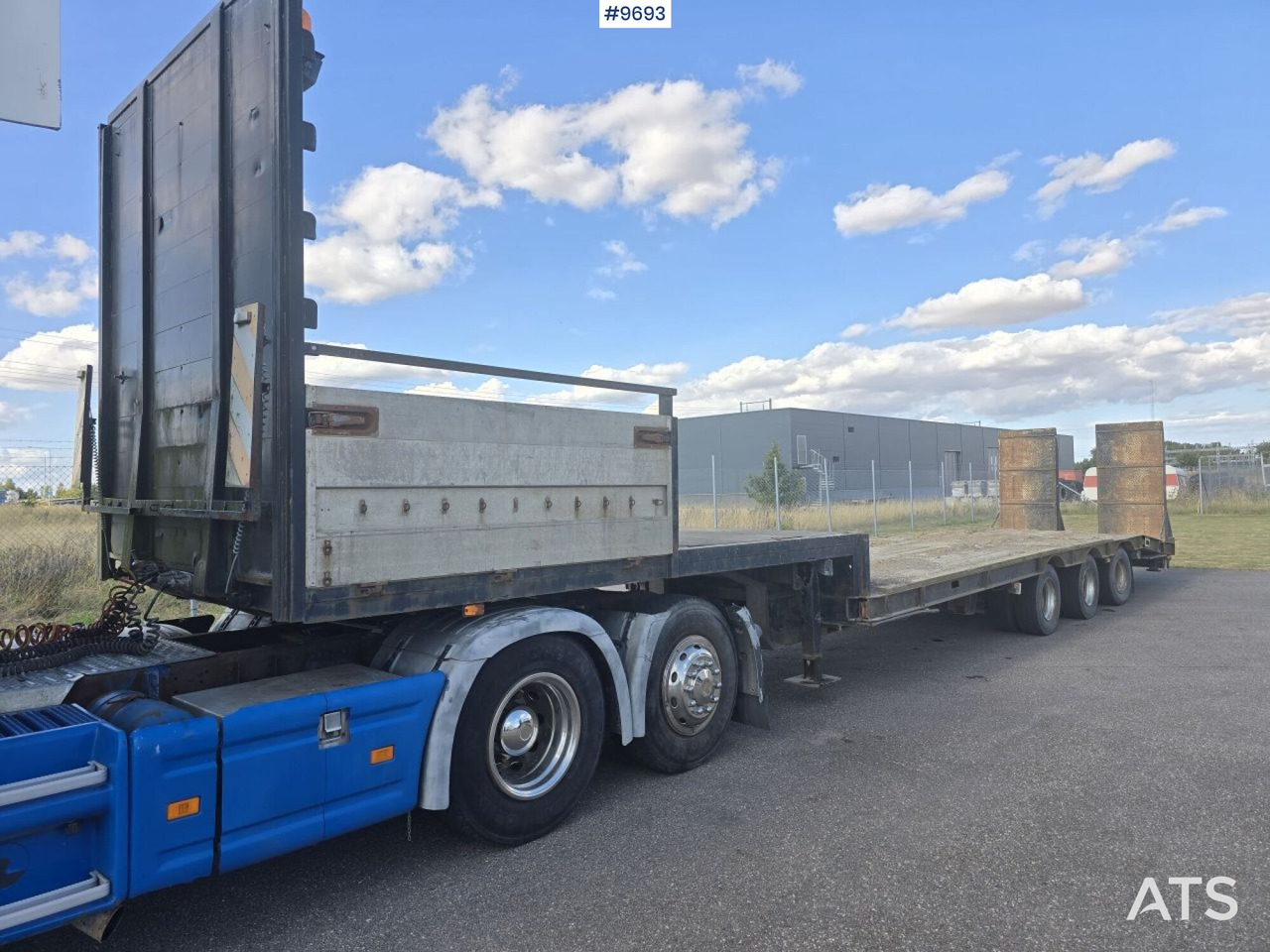 Scania dragbil med maskintrailer - Tractor head, Semi-trailer autotransporter: gambar 5 Scania dragbil med maskintrailer - Tractor head, Semi-trailer autotransporter: gambar 5
