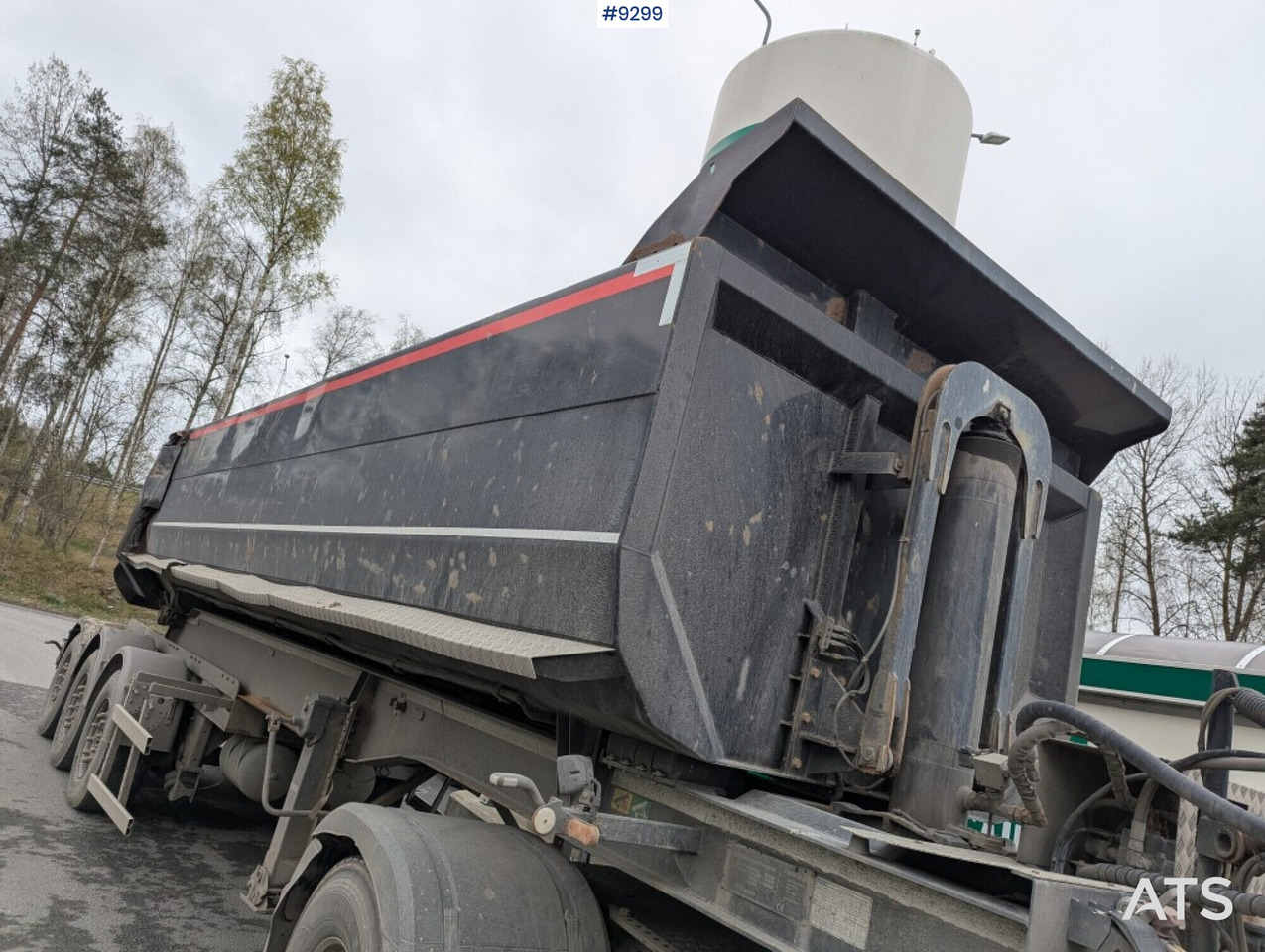 Tractor Unit Mercedes-Benz Arocs 3351 6x4 with tipper trailer - Tractor head: gambar 5 Tractor Unit Mercedes-Benz Arocs 3351 6x4 with tipper trailer - Tractor head: gambar 5
