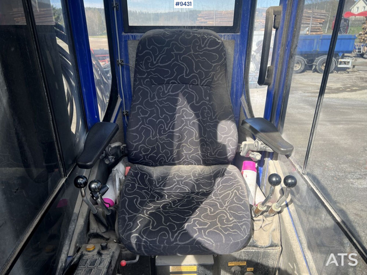 V-kran V10CX,96 - Timber crane, logging crane - Derek pemuat untuk Truk: gambar 5 V-kran V10CX,96 - Timber crane, logging crane - Derek pemuat untuk Truk: gambar 5