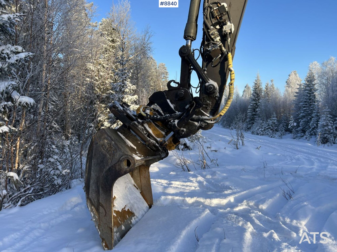 Volvo EC 210 CL crawler excavator (VIDEO) - Ekskavator perayap: gambar 5 Volvo EC 210 CL crawler excavator (VIDEO) - Ekskavator perayap: gambar 5