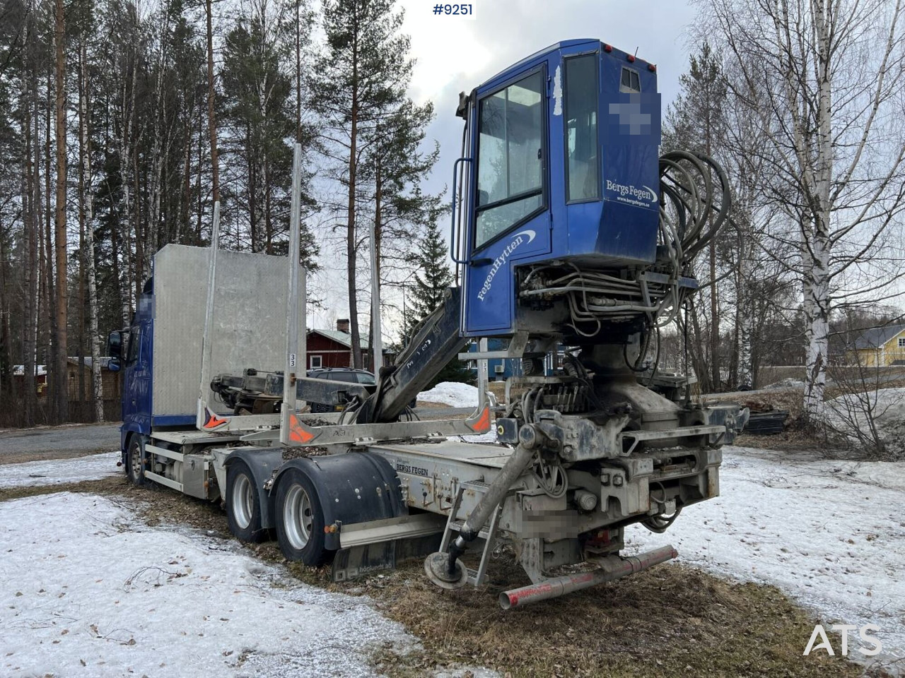 Volvo FH 16 6*4 Logging truck with crane - Truk logging: gambar 4 Volvo FH 16 6*4 Logging truck with crane - Truk logging: gambar 4