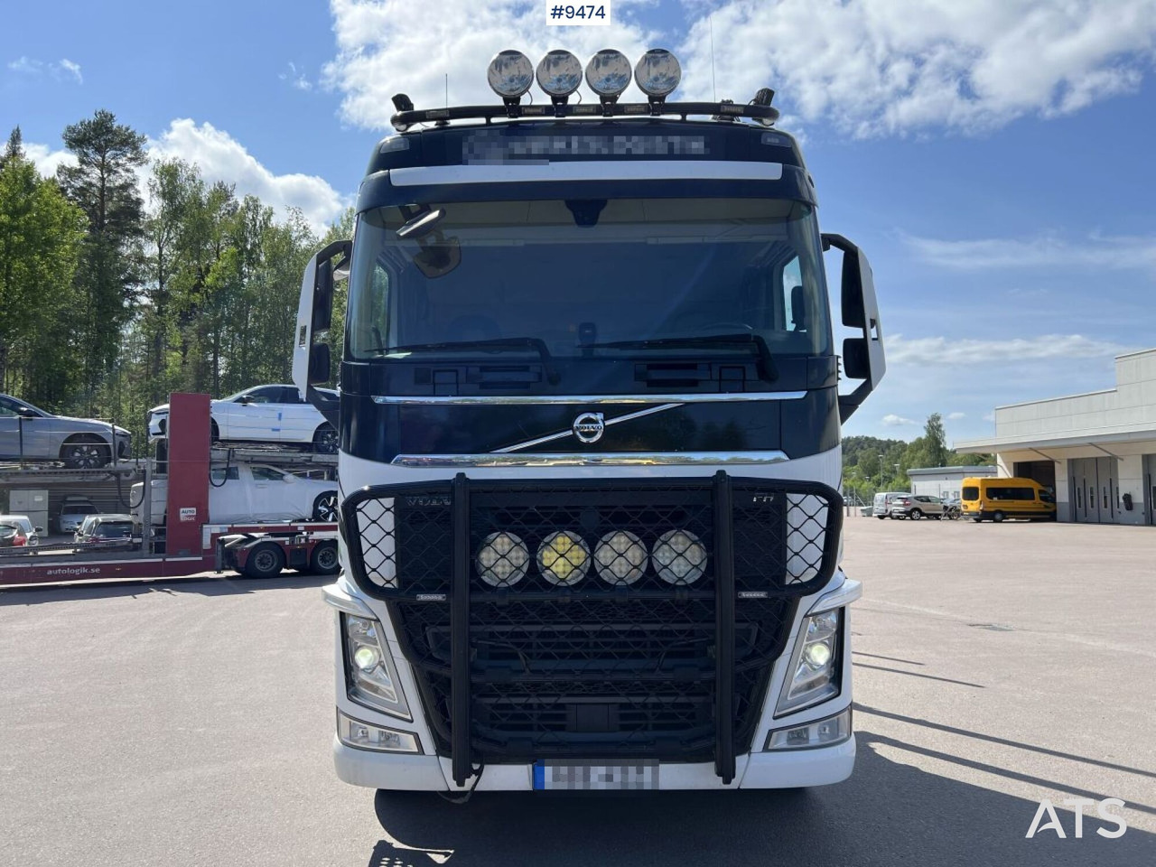 Volvo FH13 Logging truck with Loglift 105S crane - Truk logging: gambar 3 Volvo FH13 Logging truck with Loglift 105S crane - Truk logging: gambar 3