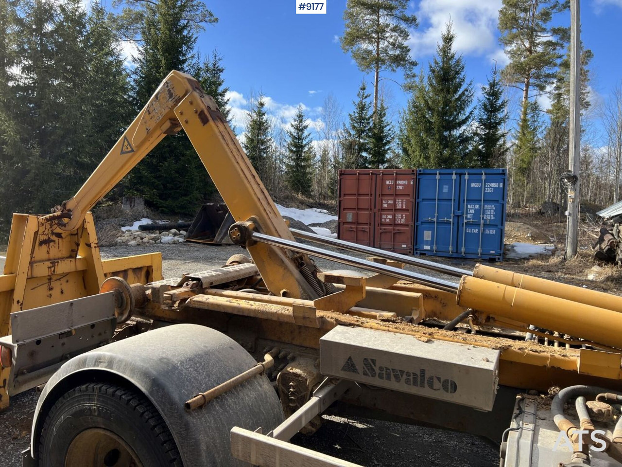 Volvo FL614 4X2 Swap Body Truck with Flatbed - Hook lift: gambar 5 Volvo FL614 4X2 Swap Body Truck with Flatbed - Hook lift: gambar 5
