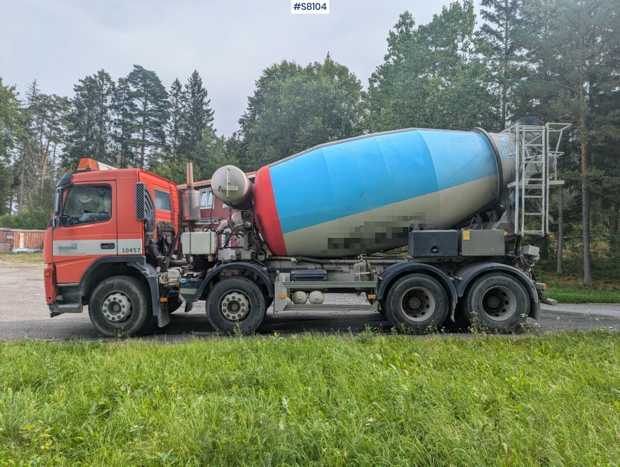 Volvo FM400 8X4 Mixer Truck SEE VIDEO - Truk pengaduk beton: gambar 3 Volvo FM400 8X4 Mixer Truck SEE VIDEO - Truk pengaduk beton: gambar 3